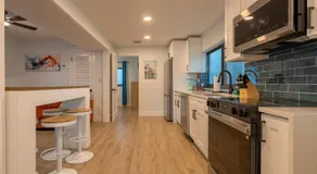 Three Tides Apartments - Image 4