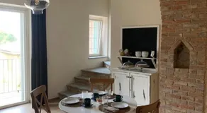 Avìe Honey Rooms & Breakfast - Image 3