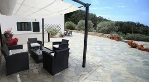 Eri Rooms to Let - Image 3