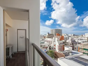 Condominium Resort Naha Living Inn Asahibashi Stat - Image 3