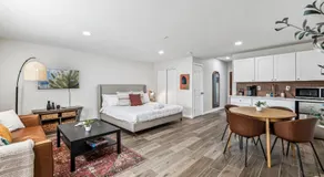 Phoenix Mountain Retreat - Image 2