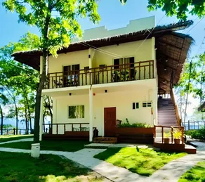 Santander Pebble Beach Resort - Image 4