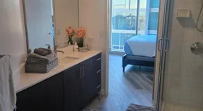 2 Bedroom with City Views - Image 2