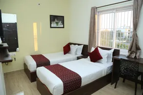 Hotel Bangalore Airport Inn, Near kempegowda Airport, Airport Pickup & Drop Available 24X7 - Image 2