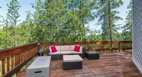 Miner's Claim - Home with 2 Decks & Pool - Image 4