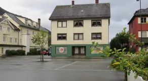 Grodås Lake View Apartment - Image 2