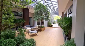 35 Bow Hotel - Image 2