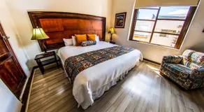 Hotel Cuenca - Image 2