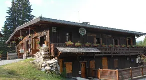 Hôtel Chalet Le Caribou - Image 3
