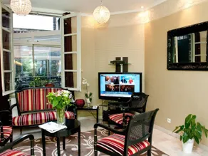 Tamaris Hotel - Image 5