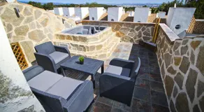 NATURE PLUS Family House - Image 2