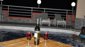 Monalisa Hotel - Image 3