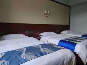 Longde Longyuan Hotel - Image 3