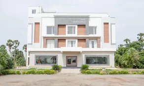 Hotel Rishi Gardens - Image 2