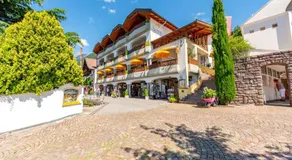 Small Hotel Sonne - Image 4