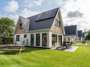 Holiday Home in Texel near Forest and Sea - Image 5