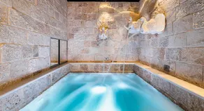 Fountain - Suite Santeramo - Image 2
