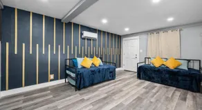 Classy and Chic 2BR Home near Galleria - Image 4