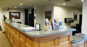 Sugarloaf Mountain Motel - Image 5