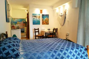 Heart for Art, Studio Apartment - Image 2
