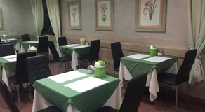 Hotel Ascot - Image 4