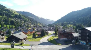 Studio appartement avec piscine, ski Porte du soleil Morgins, PS3 games, wash & bring sheets - Image 5