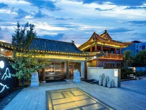 Kaifeng Drum Tower Qingming Shangheyuan Manxin Mansion - Image 5