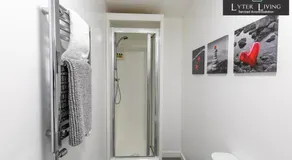 Studio Apartments by Lyter Living Desks & Wifi - Monthly Stays Available - Image 4