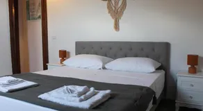 Mondello Apartment - Image 2