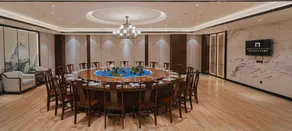 Malson New Century Hotel - Image 4