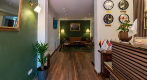 Jupa's Hotel - Image 2