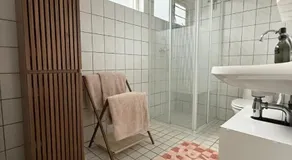 Bed & Bloom - Image 5