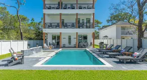 Tango! Beach House for 26 Guests! Plus Golf Cart! - Image 4