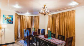 Chinar Wood Cottage - Image 5