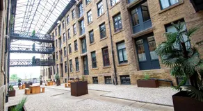 2BR Flat WiFi, Parking Contractors & Families - Image 5