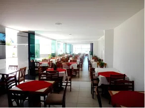 Simas Praia Hotel - Image 5