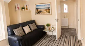 The Loft Retreat Apartment - Image 5