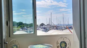 Lovely apartment near the beach with a sea view - Image 4