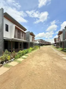 2Js VILLA - Image 5