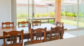 Jordan Spring Sweet 5 Br -Close to Shops&Parks - Image 3