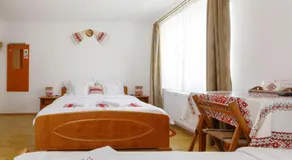Casa Dacică - Rasnov Central - Free Parking - Close to Bran, Brasov, Dino Park & Restaurants - Image 2