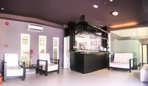 Lucky9 Budget Hotel - Image 2