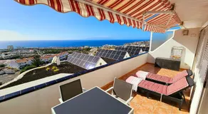 Cozy Sea Views Apartment in Costa Adeje - Image 4