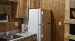 Alaskan Adventure Dry Cabins - Image 2