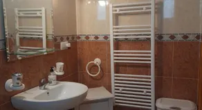 Plácida casa con piscina y barbacoa R33 by Novadesta - Image 2