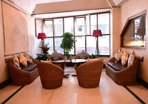 THE EEE CEE HOTEL - Image 4