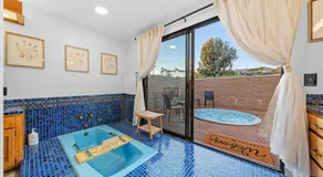 Entire Private House with 4 Beds, Jet Tub, King Beds, Mountain View, 2500 sqft, Garage, Available Now - Image 5
