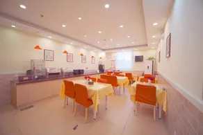Home Inn Beijing Shunyi Center Metro Station - Image 4