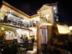Coron Bancuang Mansion - Image 3