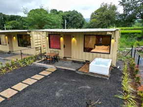 Container stay | Private Jacuzzi | Lake view - Image 5
